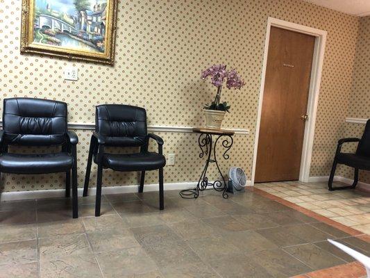 Picture of the second waiting room you get sent to.