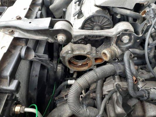 Remove and replace water pump in a 99 Cadillac DeVille