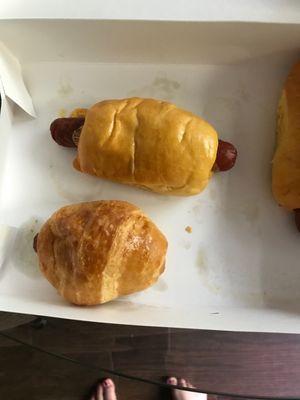 A hotdog.  Not a kolache