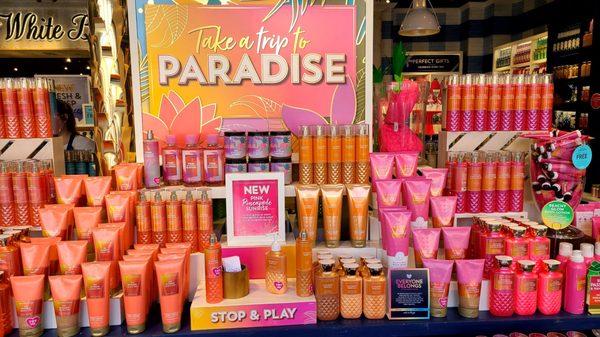 Paradise collection at BBW Bath & Body Works Festival Plaza  LV NV 2022