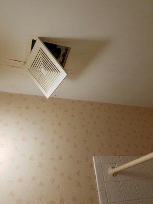 Fan in bathroom ceiling