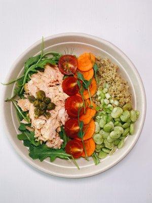 Salmon Bowl with Microgreen (pea)