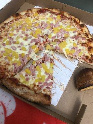 Pizza Ham & Pineapple