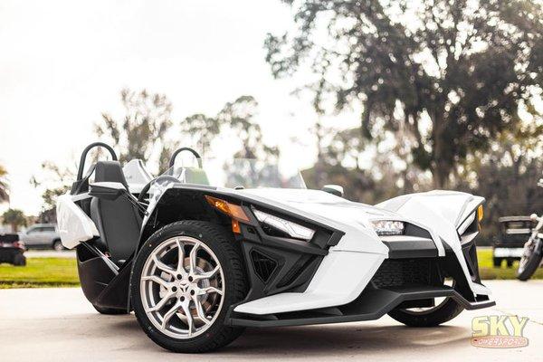 Rent the Slingshot with Automatic transmission