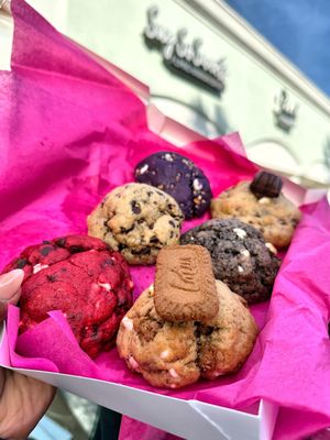 Chunkiez Gourmet Cookie Box