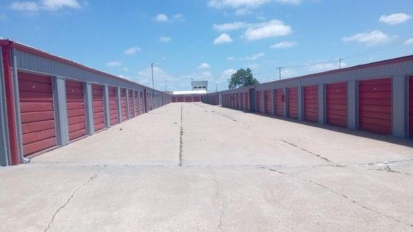 Wichita Airport Storage