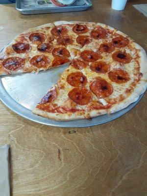 Pepperoni pizza