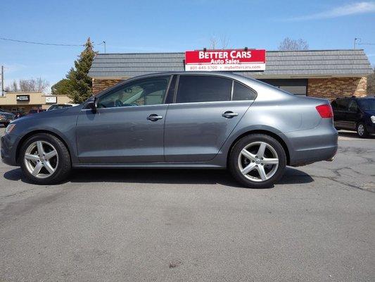 2013 Volkswagen Jetta $9995