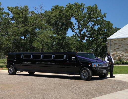 XL HUMMER LIMOUSINE