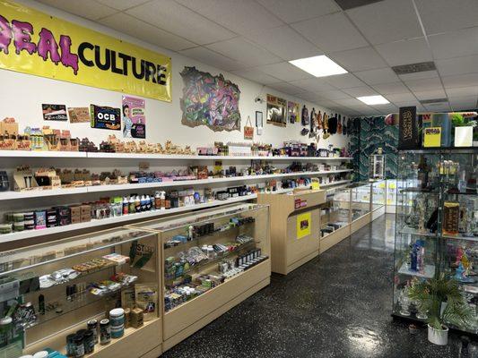 Your modern smoke shop!