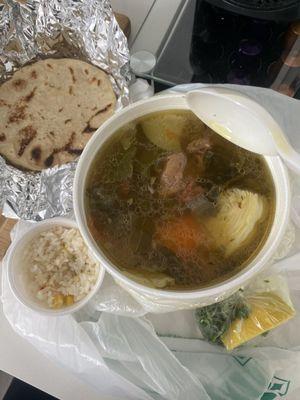 Caldo de Res