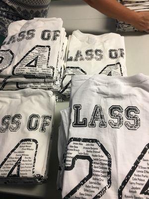 1-color class shirts