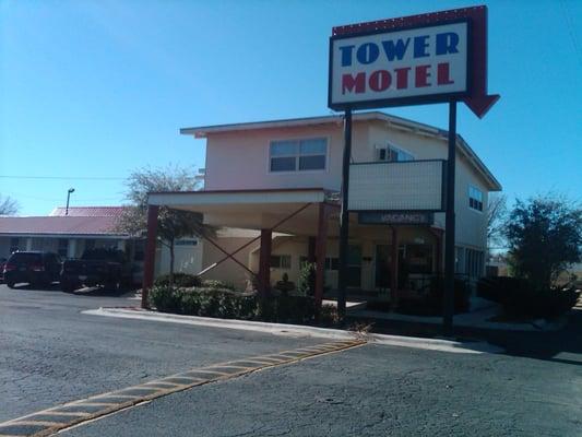 New Tower Motel