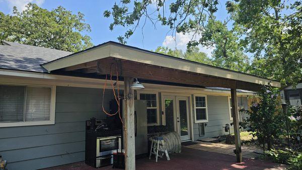 Completed a full roof replacement including tota deck! Our team at Smart Roofing TX used high-quality materials.