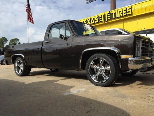 Wheels, Tires, Auto and Truck Customization in Texarkana - WE FINANCE WHEELS, TIRES, & LIFTS **ONLY $40 Down** NO CREDIT NEEDED · Instant Ap