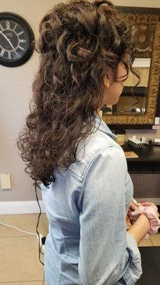 Long natural curl prom do