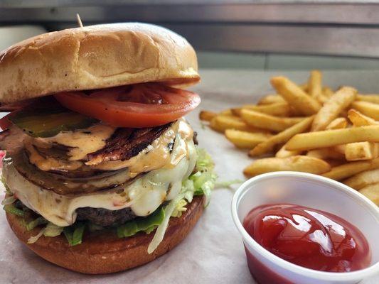 Loaded Bacon cheese burger w/ Feeder sauce & fries