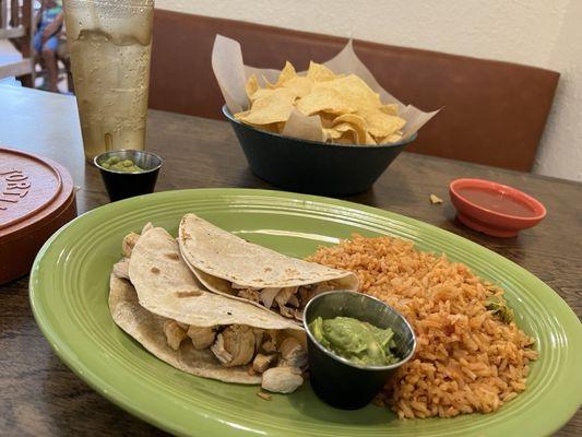 Soft chicken tacos and guacamole.