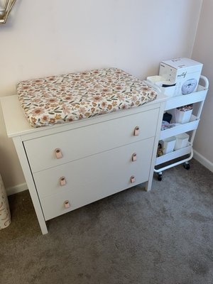 Baby changing table