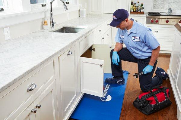 Sink clogged? We fix that. Kitchen drains can run slowly and eventually clog as greases, soaps, fats and detergents build up inside pipes.