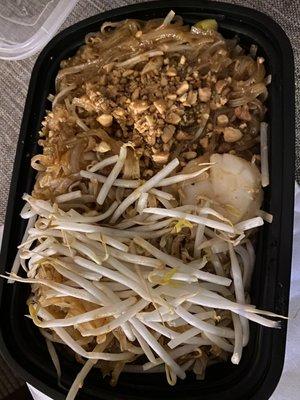 Scallop pad Thai