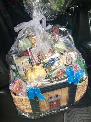 Love the gift basket!