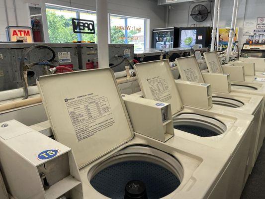 Surf's Up Laundromat