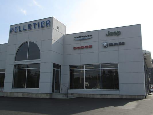 Pelletier Chrysler Dodge Jeep Ram in Fort Kent, Maine