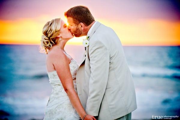 Bride and Groom Sunset San Diego Destination Wedding Planner InStyle Event