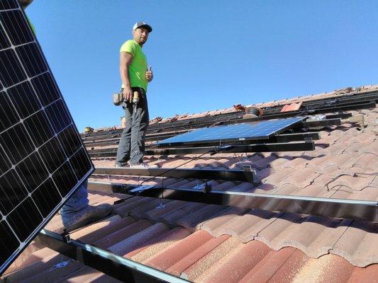 Solar Panel Installation Contractor