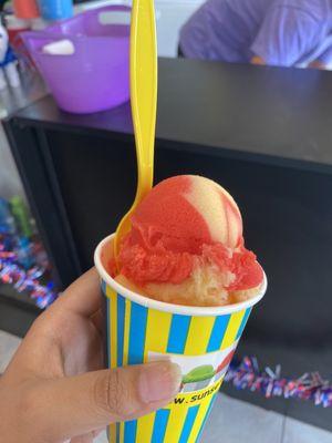 Medium Italian Ice (Cherry + Mango combo)