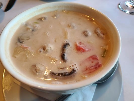 bowl of tom kha gai soup