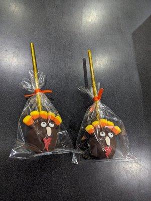 Turkey (vanilla flavored) cake pops