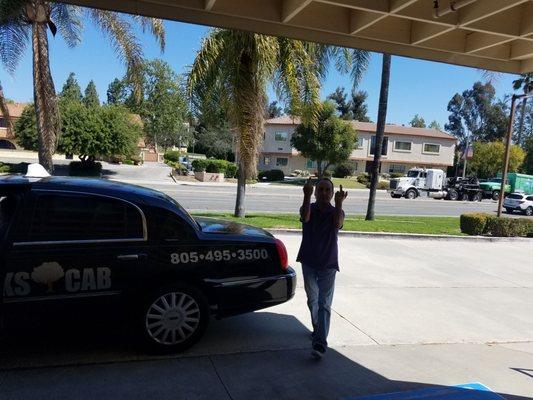 OMG. I arrived at my doctors office and found this driver (yes-the one in the photo flipping me off) blocking two