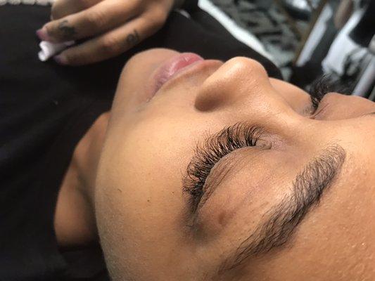 Classic eyelash extension