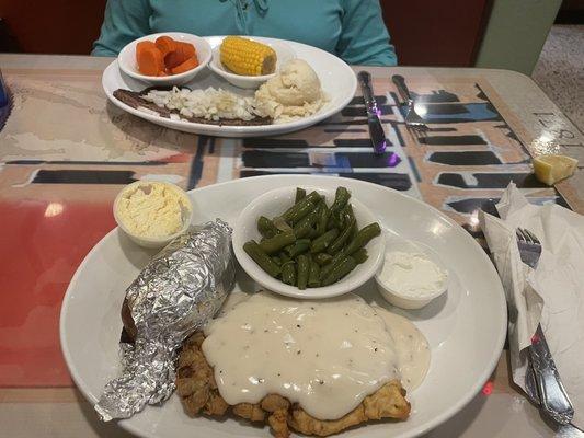 Chicken fried steak, sweet potato and green beans