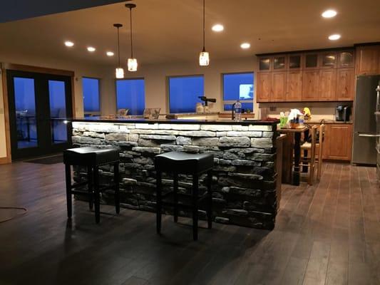 The granite work they did was beautiful! The kitchen turned out better than I had expected, every detail was met by Yvonne