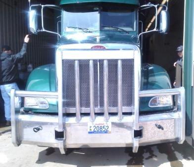 Vertical Pipe Semi Truck Bumper