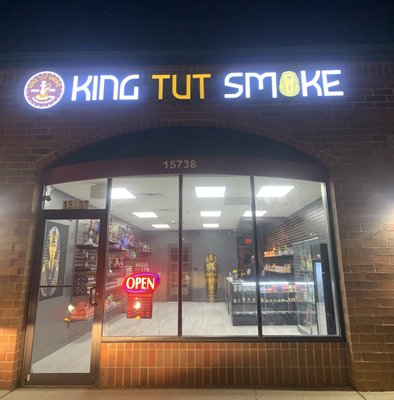 King Tut Smoke