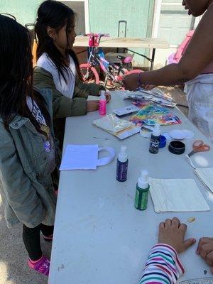 Outside Recess Art Time