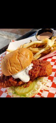 Cali Heat Slider w/ Fries and Fyrebird Dipping Sauce.