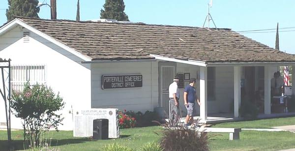 Porterville Cemeteries Dist Ofc