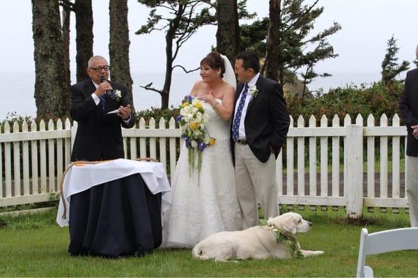 My bouquet was stunning, and our Lab got a special wreath!