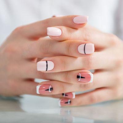 Pretty squoval pink nails