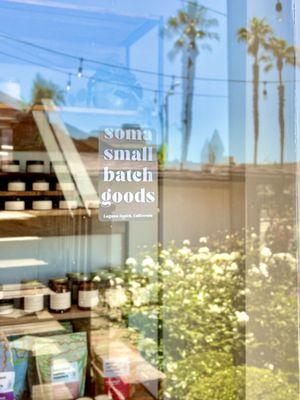 Come shop by the beach at SOMA Small Batch Goods and find fresh eco-conscious artisan candles, handmade products, thoughtful gifts, and more