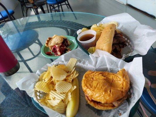 Meat and bread burger. French Dip, meat and bread. And decent pie.