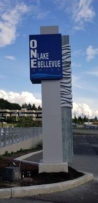 Pylon Sign in Bellevue