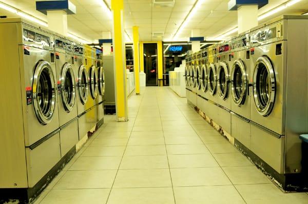 Plenty of big washers and dryers at clean Laundromat in Anaheim, Ca Ball & Gilbert, Anaheim Laundromat