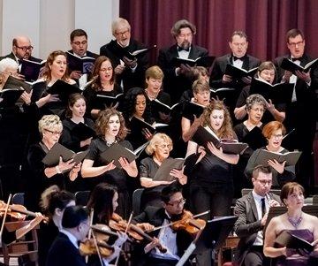 Elmhurst Choral Union & orchestra in concert