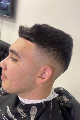 Fade with line up